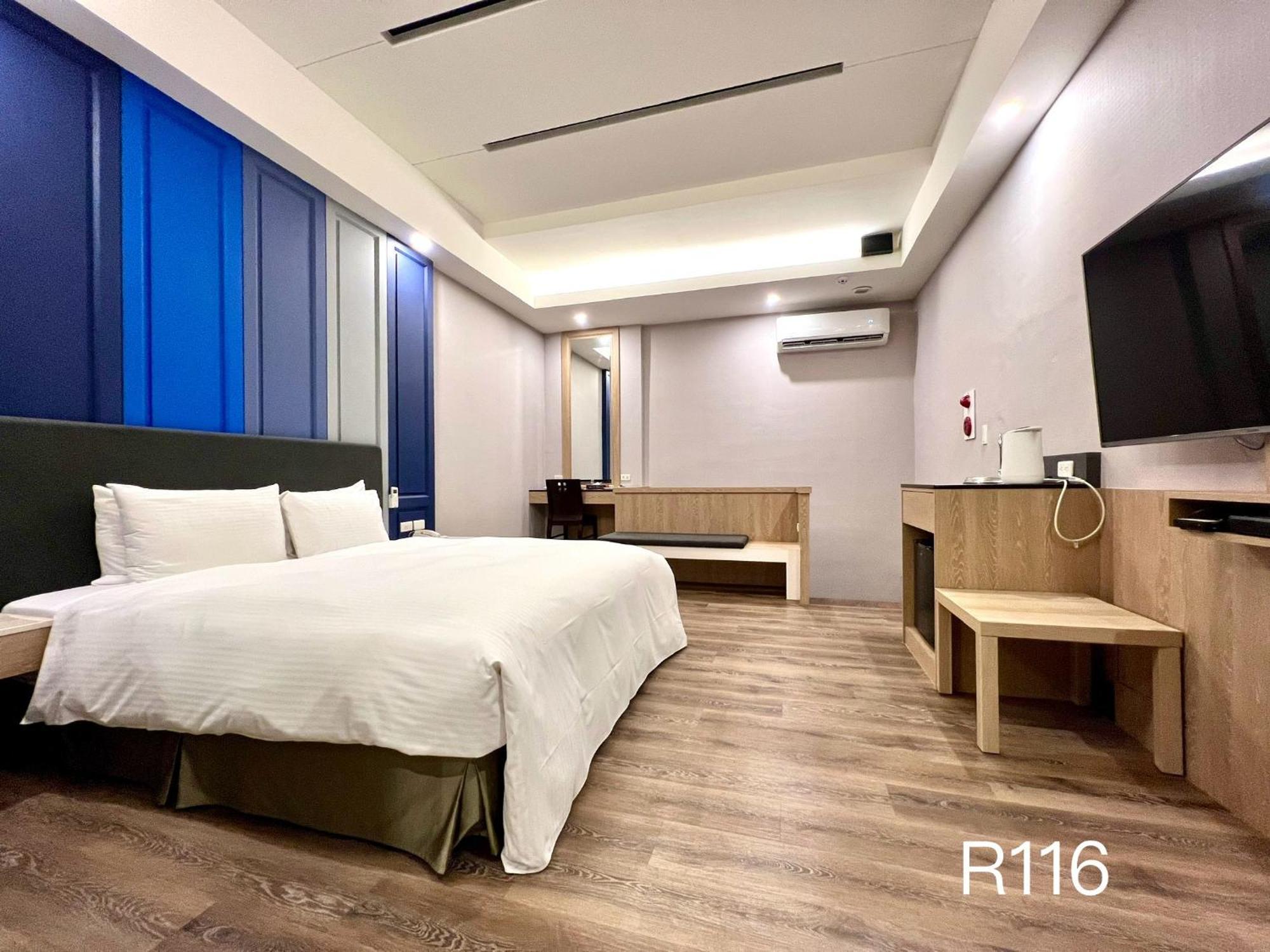 Cigar Motel ไถหนาน ภายนอก รูปภาพ