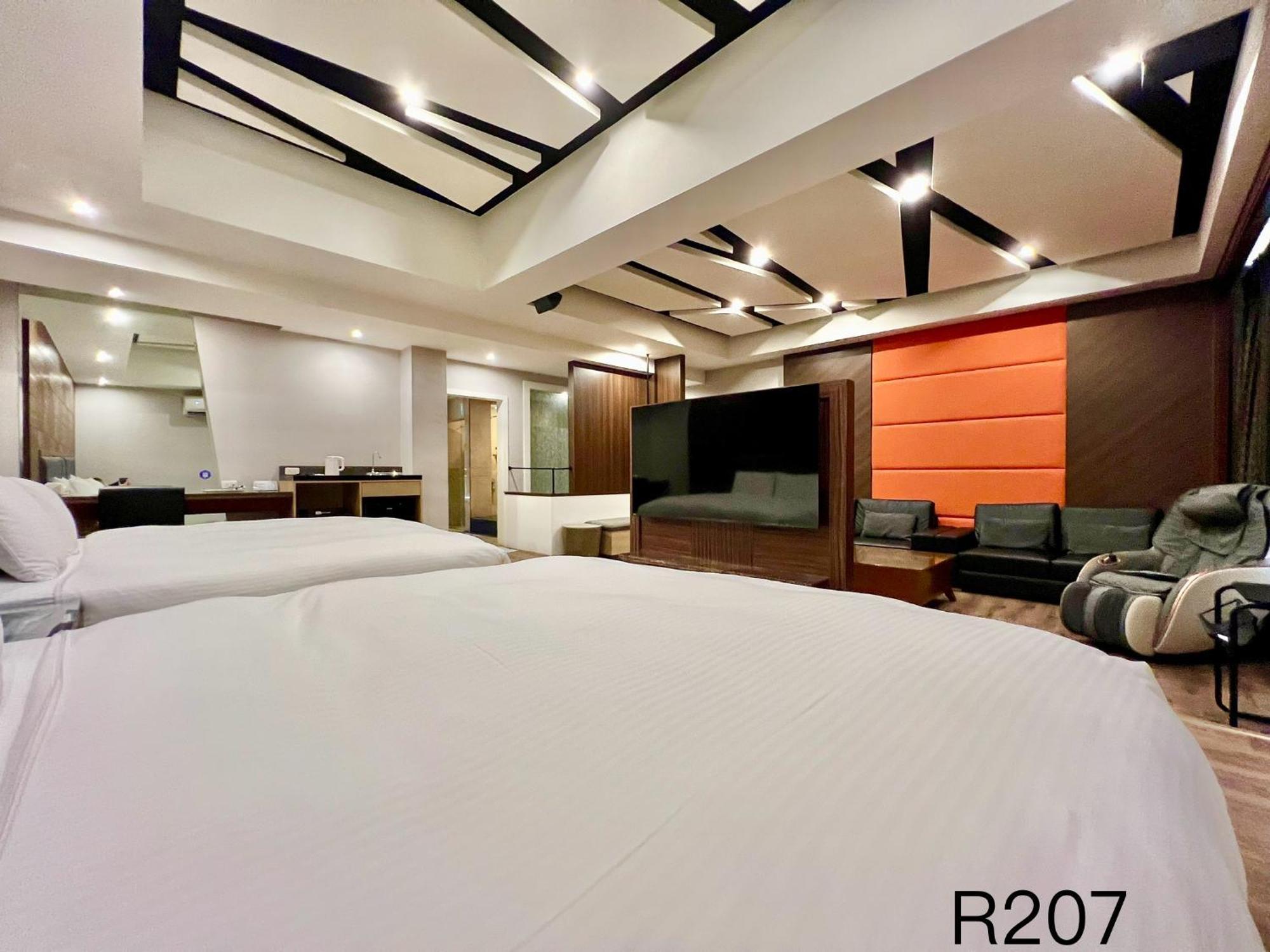 Cigar Motel ไถหนาน ภายนอก รูปภาพ